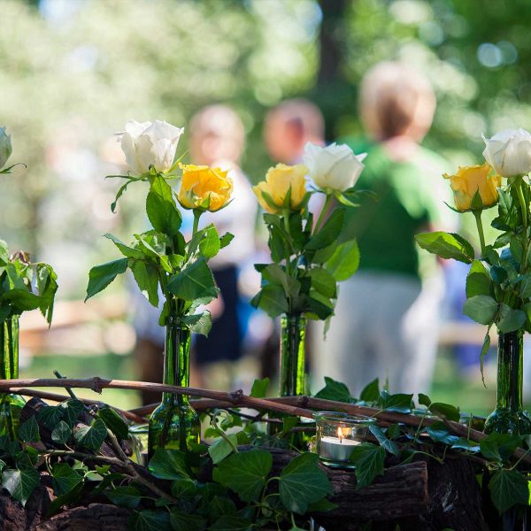 Tischdeko mit Rosen